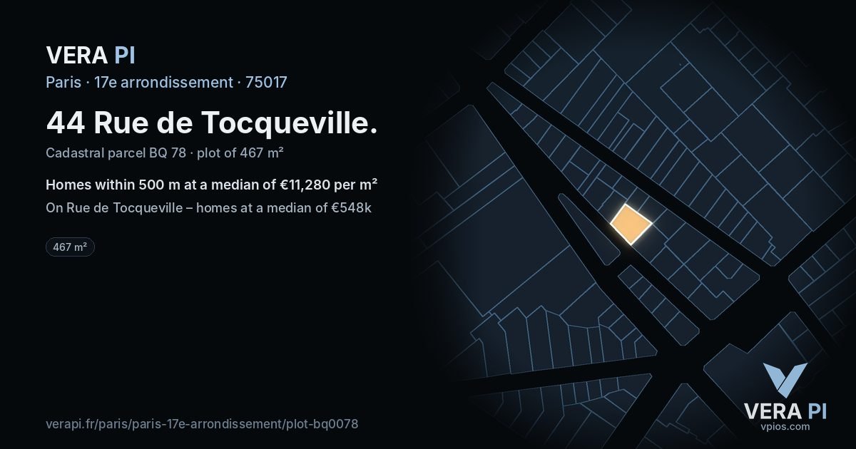 44 Rue de Tocqueville, 17e arrondissement at night – the plot lit, the parcels around coloured by the prices near them