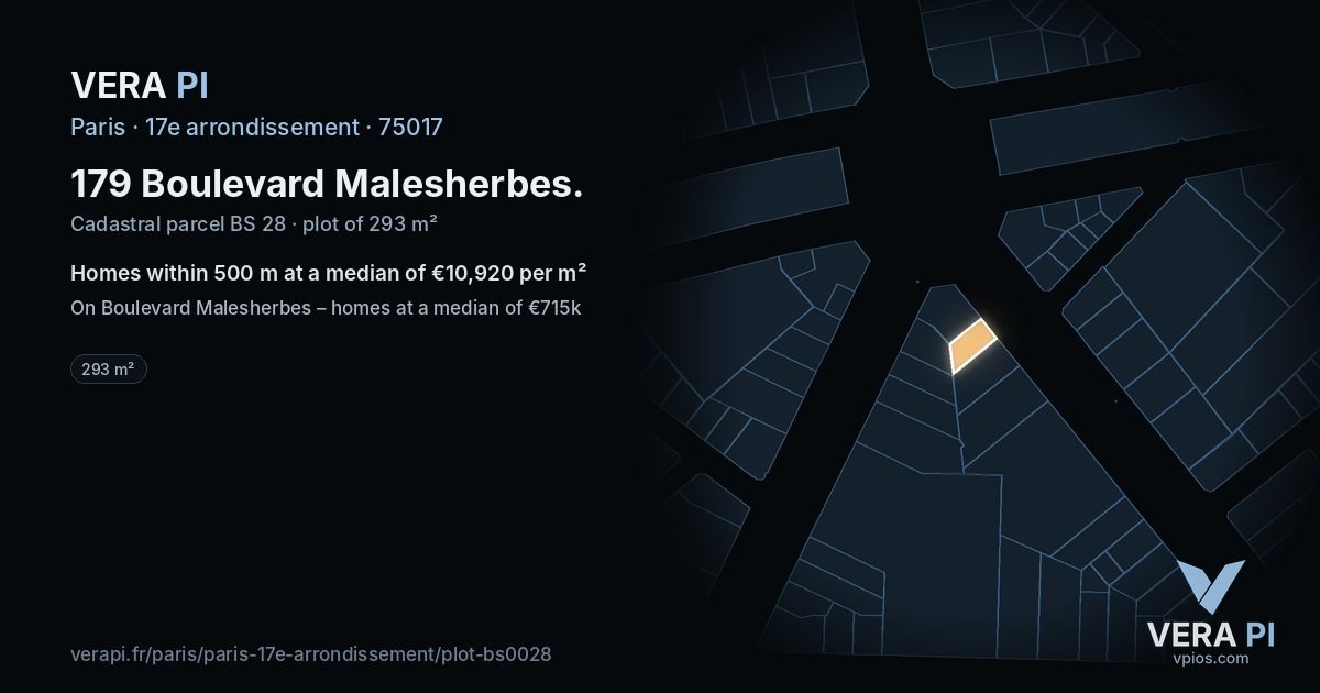 179 Boulevard Malesherbes, 17e arrondissement at night – the plot lit, the parcels around coloured by the prices near them