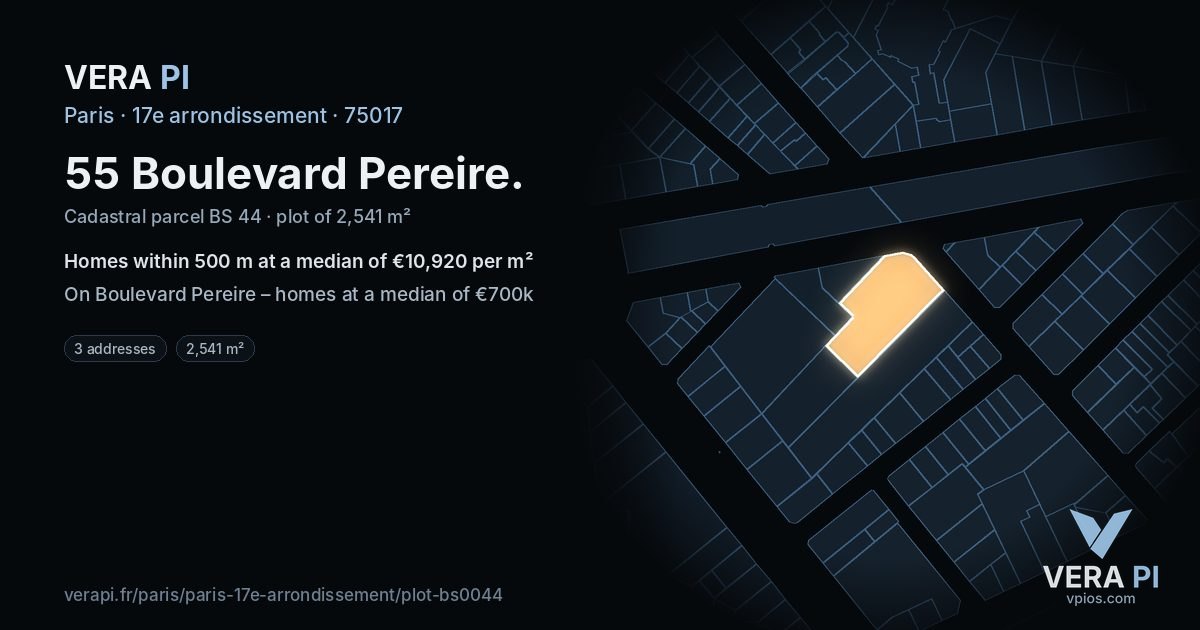 55 Boulevard Pereire, 17e arrondissement at night – the plot lit, the parcels around coloured by the prices near them