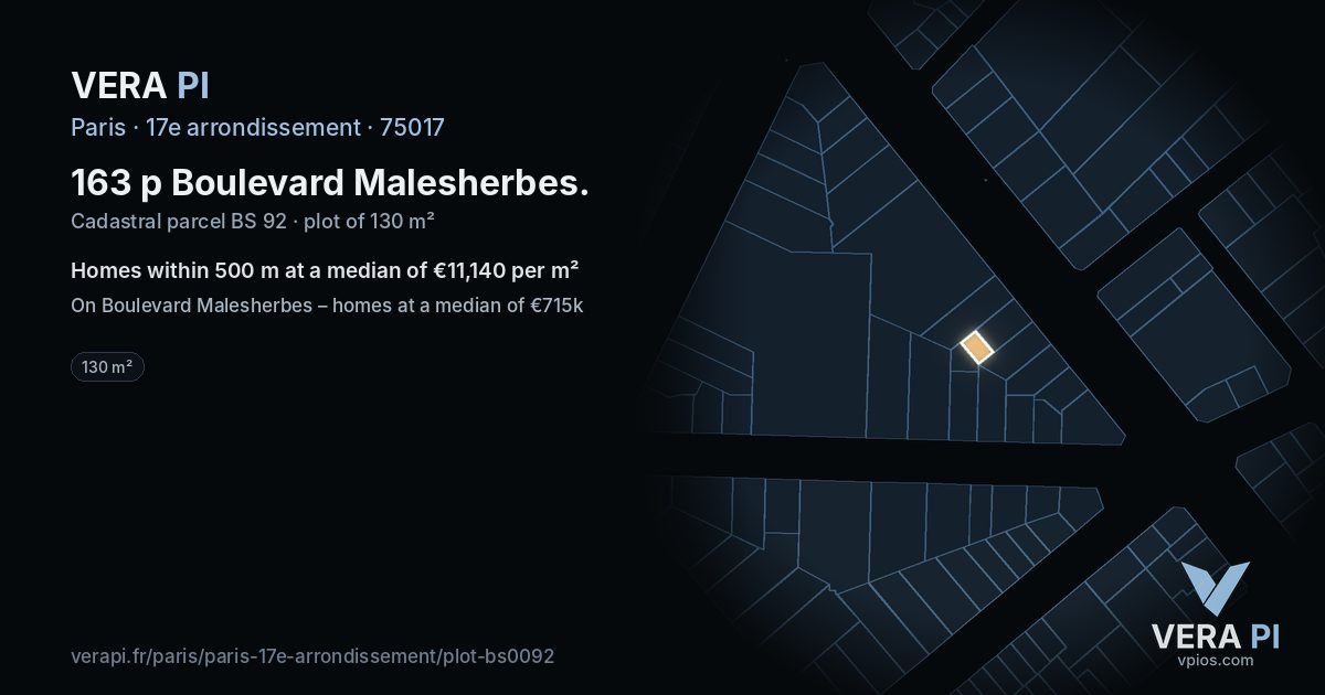 163 p Boulevard Malesherbes, 17e arrondissement at night – the plot lit, the parcels around coloured by the prices near them