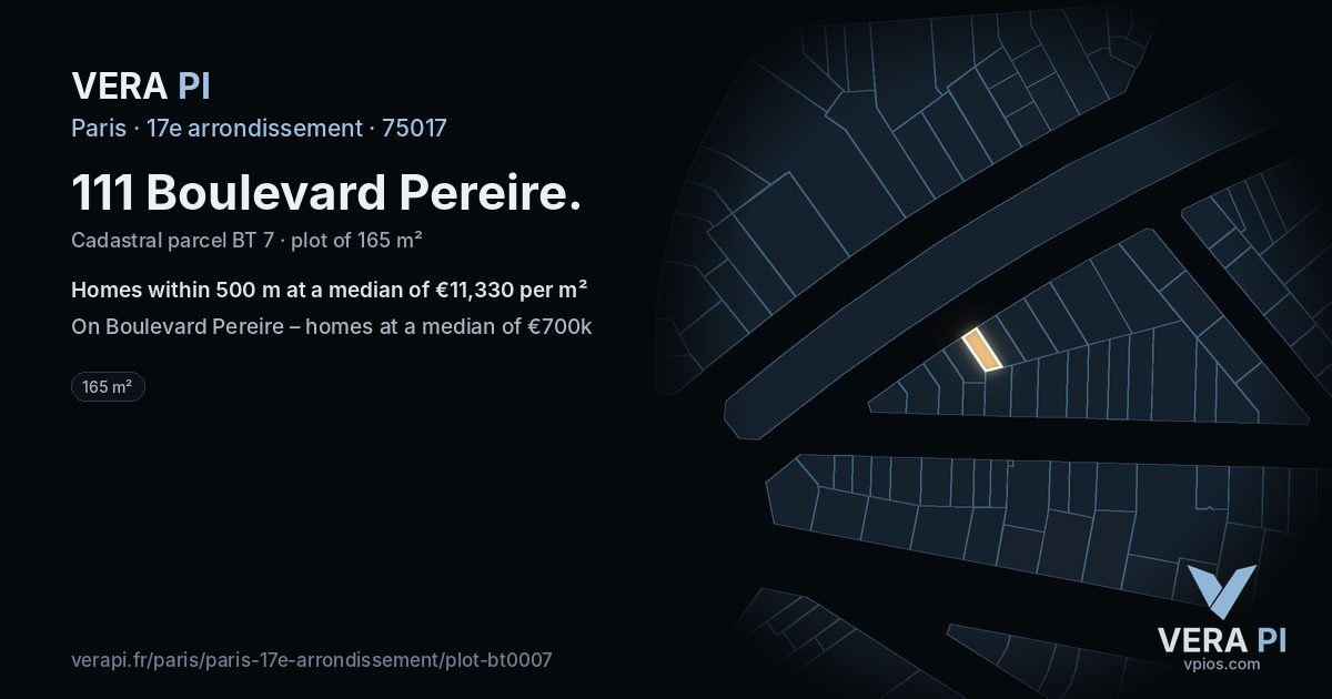 111 Boulevard Pereire, 17e arrondissement at night – the plot lit, the parcels around coloured by the prices near them