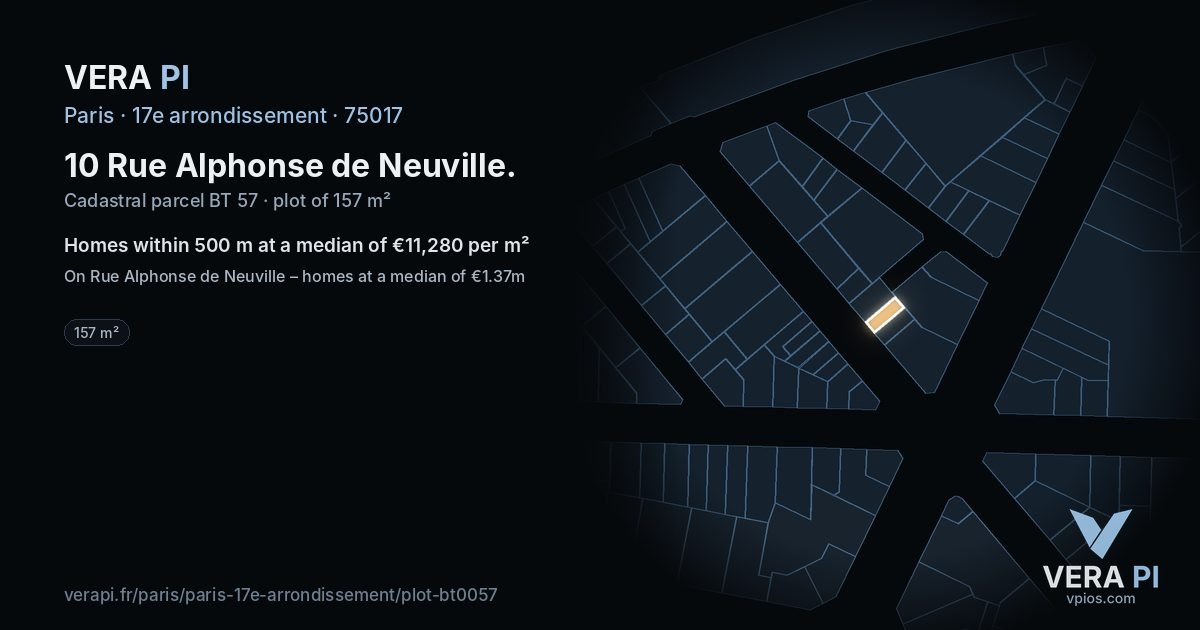 10 Rue Alphonse de Neuville, 17e arrondissement at night – the plot lit, the parcels around coloured by the prices near them