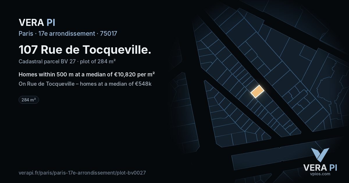 107 Rue de Tocqueville, 17e arrondissement at night – the plot lit, the parcels around coloured by the prices near them