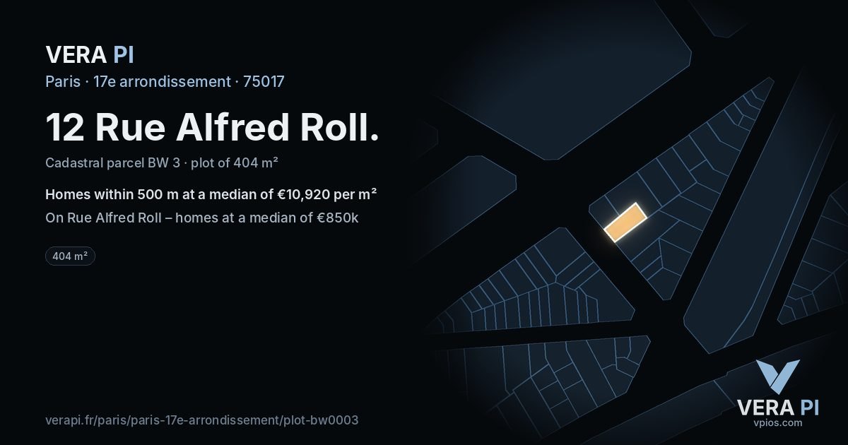12 Rue Alfred Roll, 17e arrondissement at night – the plot lit, the parcels around coloured by the prices near them