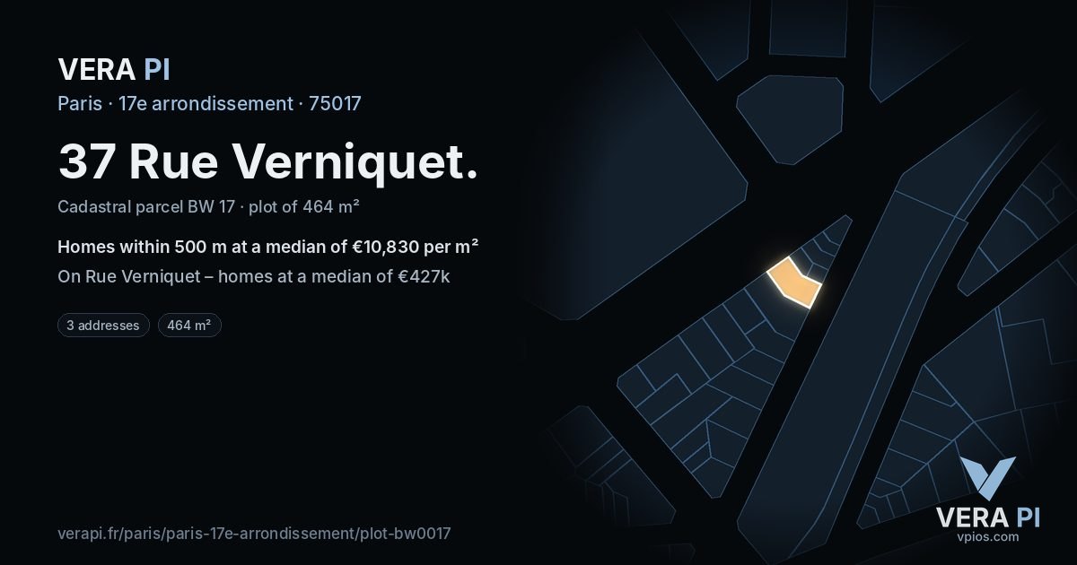 37 Rue Verniquet, 17e arrondissement at night – the plot lit, the parcels around coloured by the prices near them