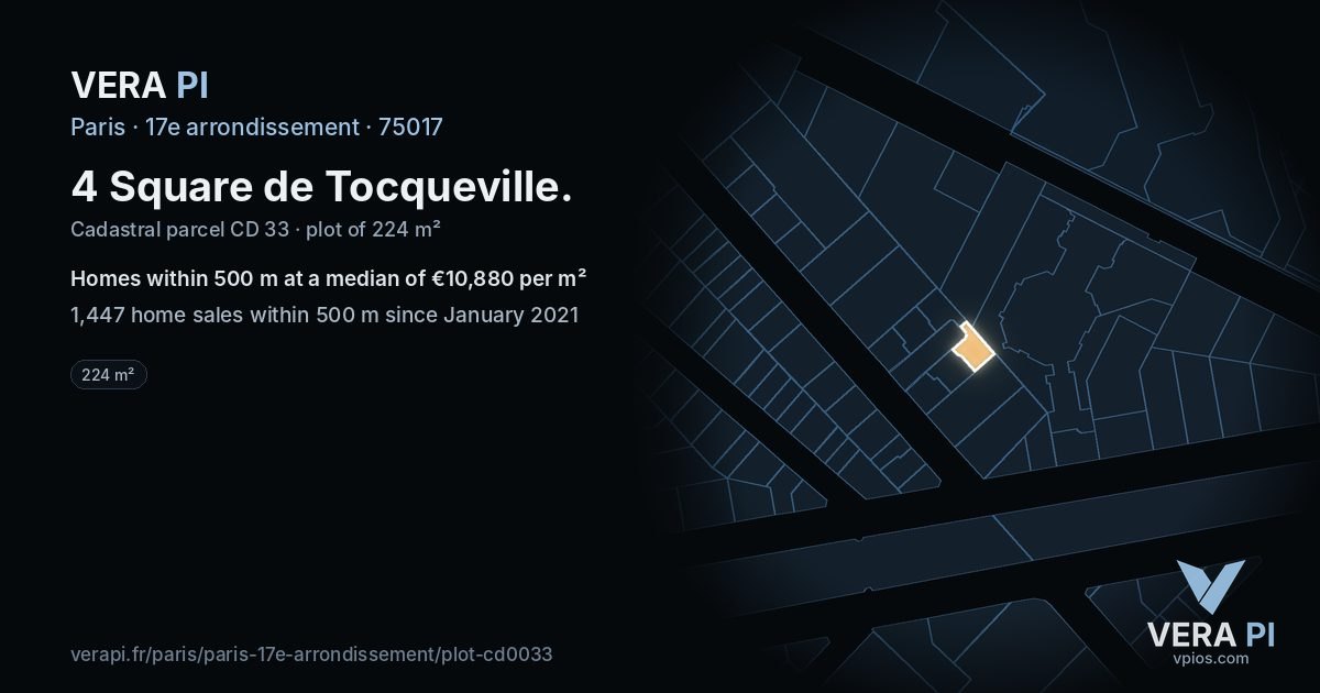 4 Square de Tocqueville, 17e arrondissement at night – the plot lit, the parcels around coloured by the prices near them