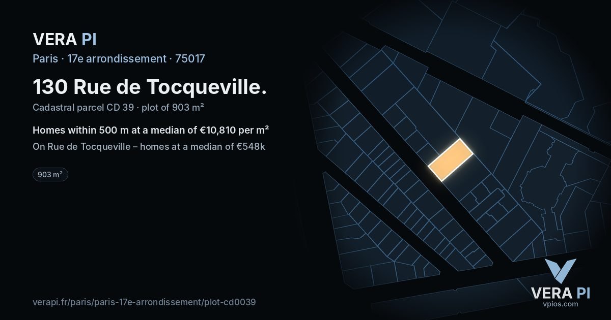 130 Rue de Tocqueville, 17e arrondissement at night – the plot lit, the parcels around coloured by the prices near them
