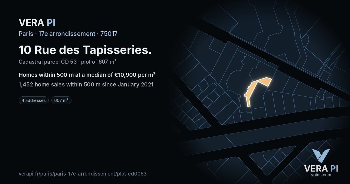 10 Rue des Tapisseries, 17e arrondissement at night – the plot lit, the parcels around coloured by the prices near them