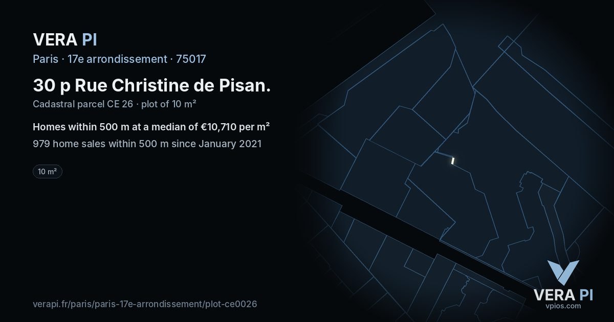 30 p Rue Christine de Pisan, 17e arrondissement at night – the plot lit, the parcels around coloured by the prices near them