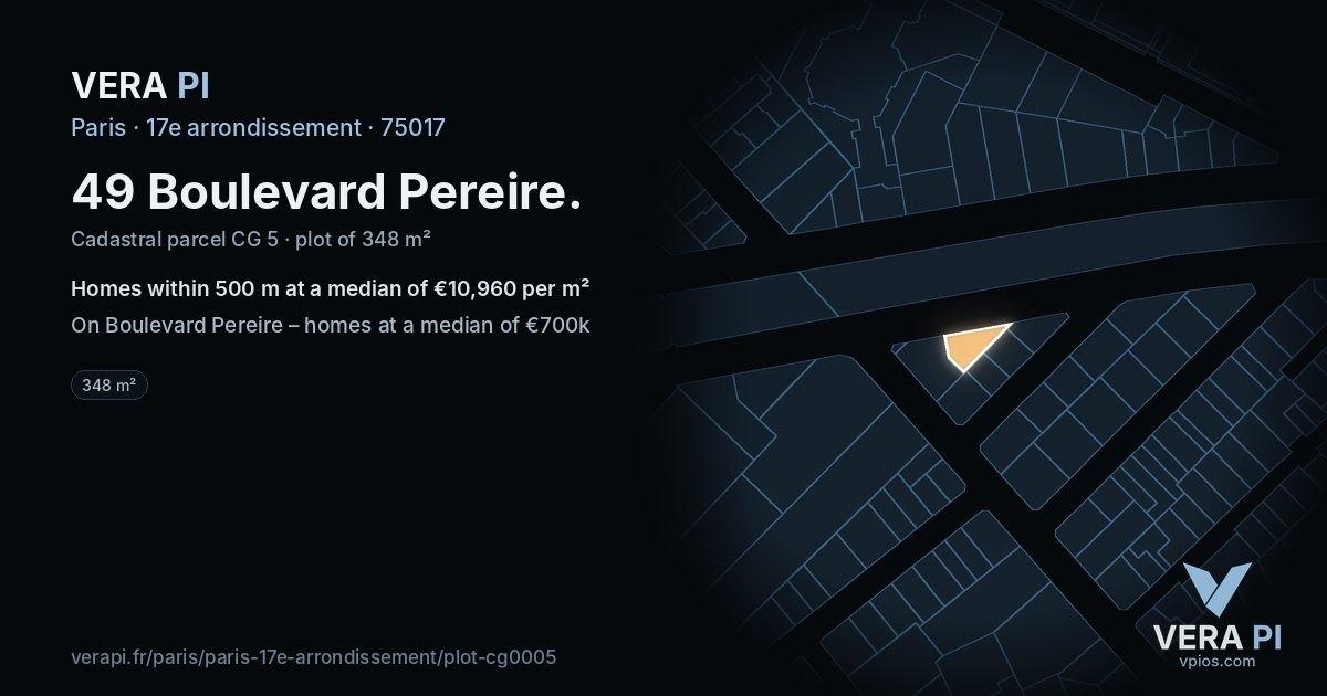 49 Boulevard Pereire, 17e arrondissement at night – the plot lit, the parcels around coloured by the prices near them