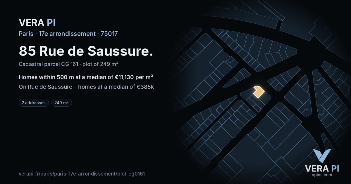 85 Rue de Saussure, 17e arrondissement at night – the plot lit, the parcels around coloured by the prices near them
