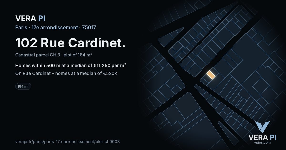 102 Rue Cardinet, 17e arrondissement at night – the plot lit, the parcels around coloured by the prices near them