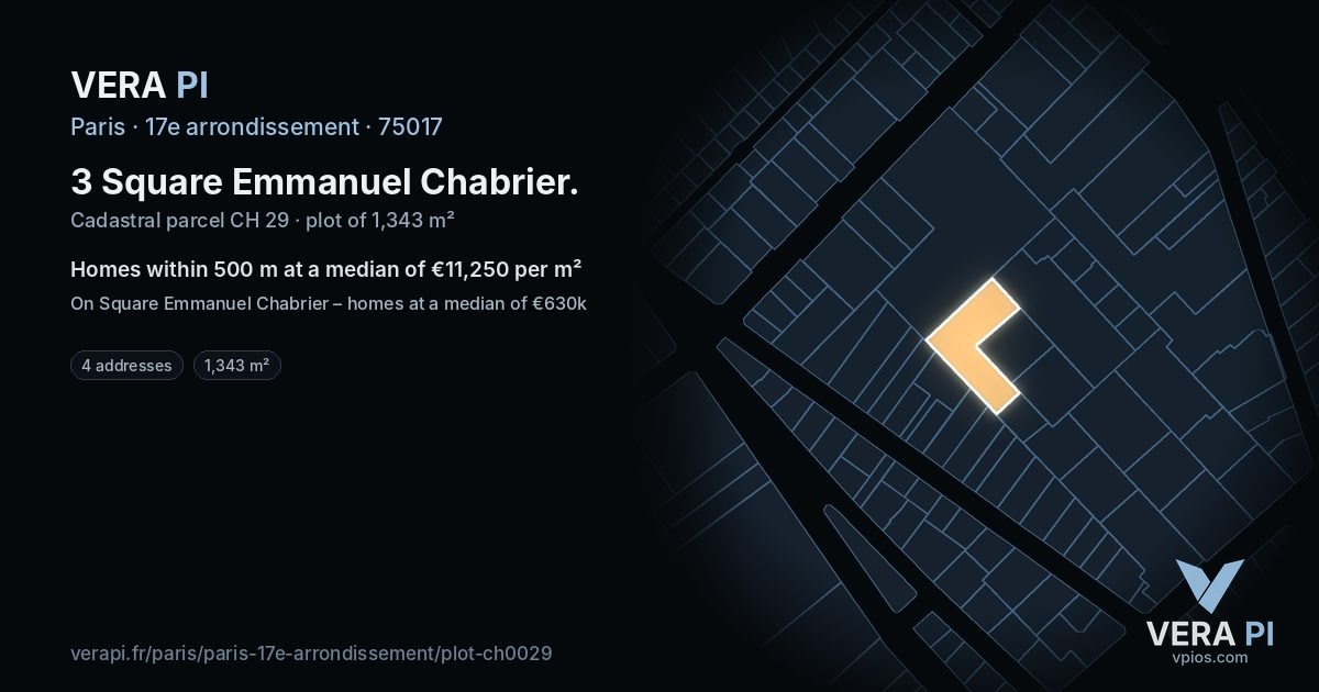 3 Square Emmanuel Chabrier, 17e arrondissement at night – the plot lit, the parcels around coloured by the prices near them