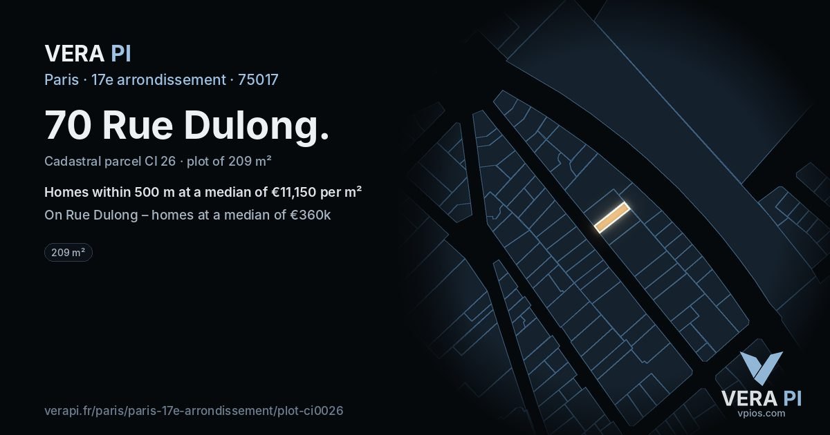 70 Rue Dulong, 17e arrondissement at night – the plot lit, the parcels around coloured by the prices near them