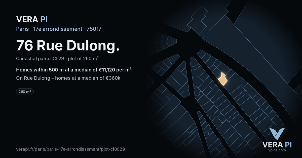 76 Rue Dulong, 17e arrondissement at night – the plot lit, the parcels around coloured by the prices near them