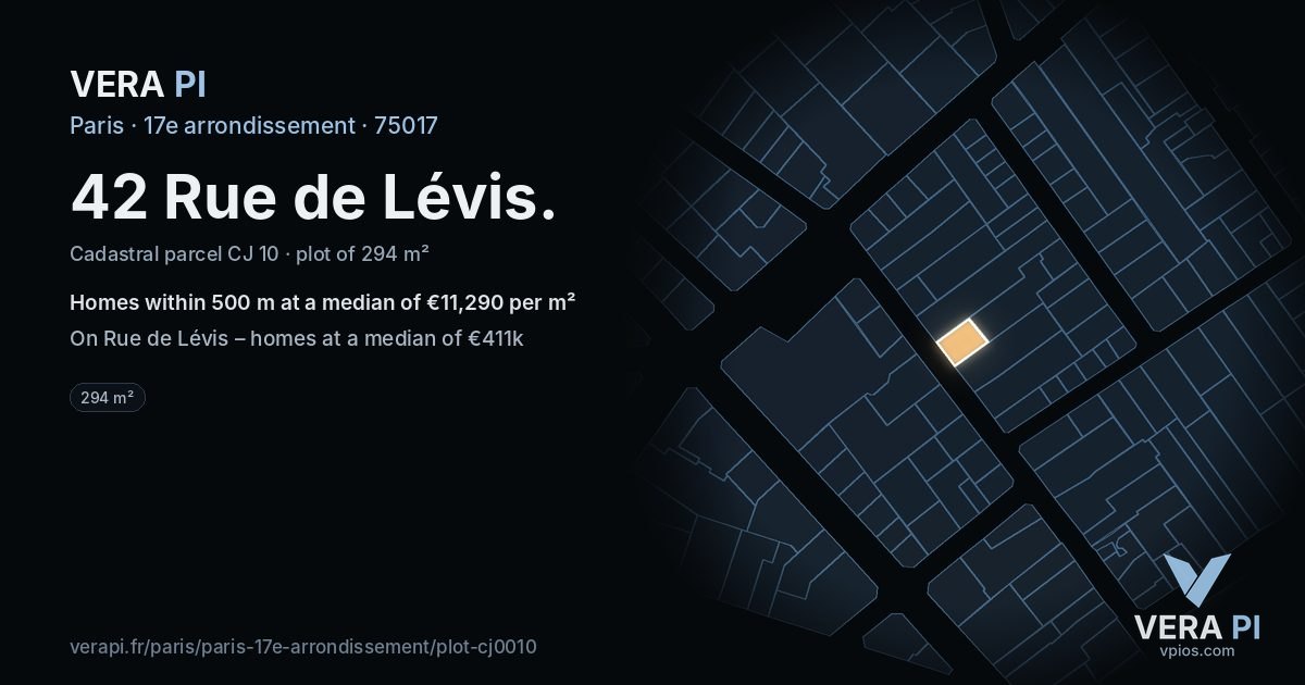 42 Rue de Lévis, 17e arrondissement at night – the plot lit, the parcels around coloured by the prices near them