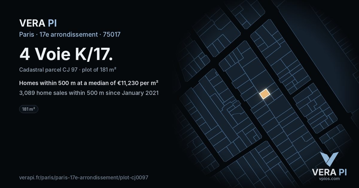 4 Voie K/17, 17e arrondissement at night – the plot lit, the parcels around coloured by the prices near them