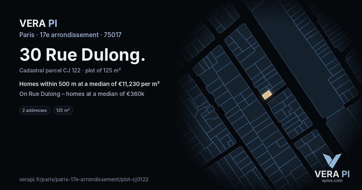 30 Rue Dulong, 17e arrondissement at night – the plot lit, the parcels around coloured by the prices near them