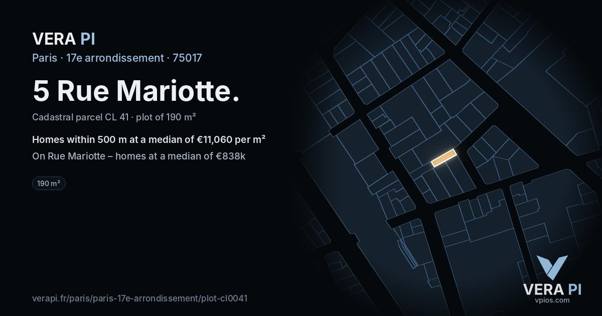 5 Rue Mariotte, 17e arrondissement at night – the plot lit, the parcels around coloured by the prices near them