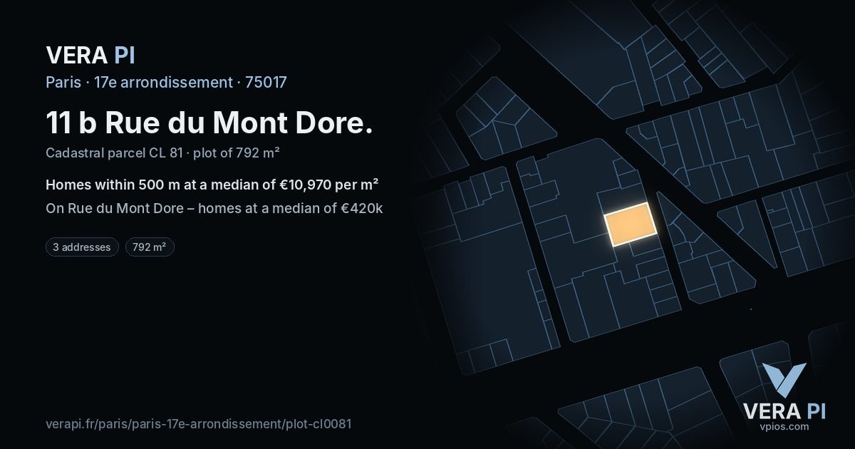 11 b Rue du Mont Dore, 17e arrondissement at night – the plot lit, the parcels around coloured by the prices near them