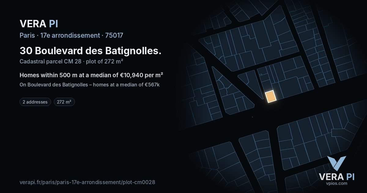 30 Boulevard des Batignolles, 17e arrondissement at night – the plot lit, the parcels around coloured by the prices near them