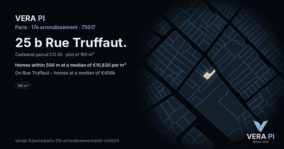 25 b Rue Truffaut, 17e arrondissement at night – the plot lit, the parcels around coloured by the prices near them