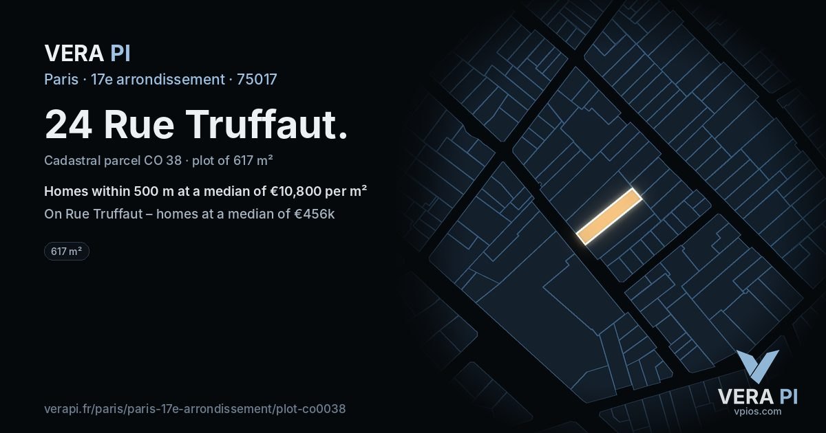 24 Rue Truffaut, 17e arrondissement at night – the plot lit, the parcels around coloured by the prices near them