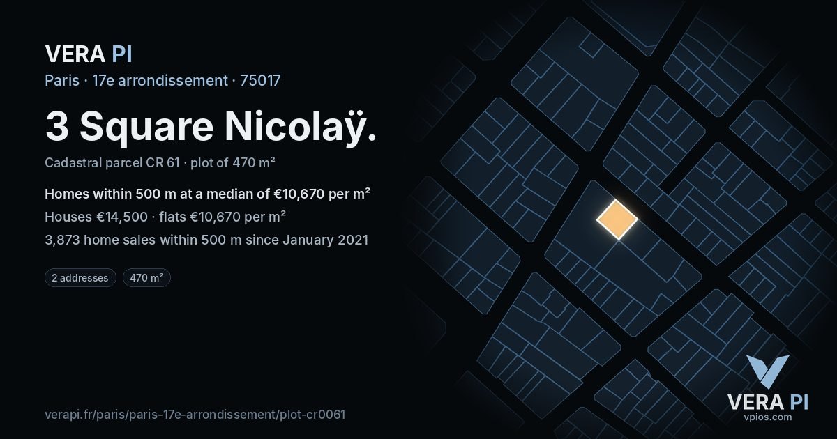 3 Square Nicolaÿ, 17e arrondissement at night – the plot lit, the parcels around coloured by the prices near them