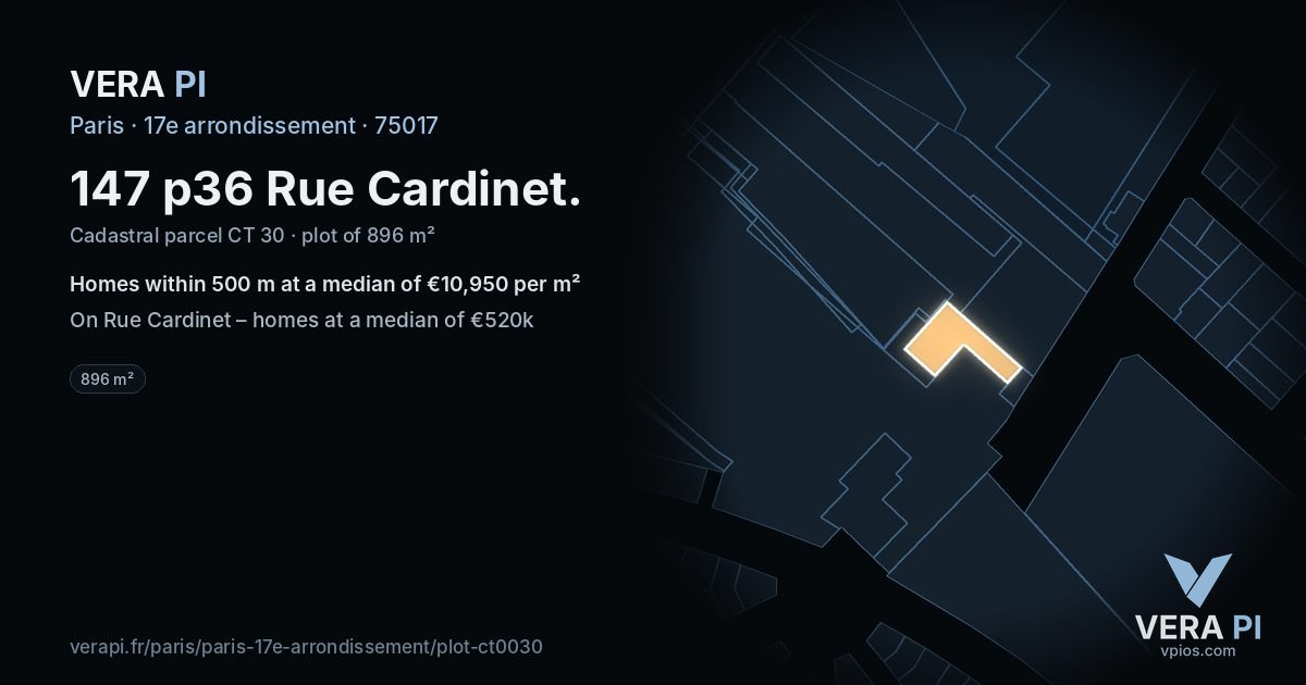 147 p36 Rue Cardinet, 17e arrondissement at night – the plot lit, the parcels around coloured by the prices near them