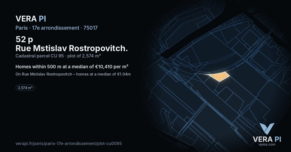 52 p Rue Mstislav Rostropovitch, 17e arrondissement at night – the plot lit, the parcels around coloured by the prices near them