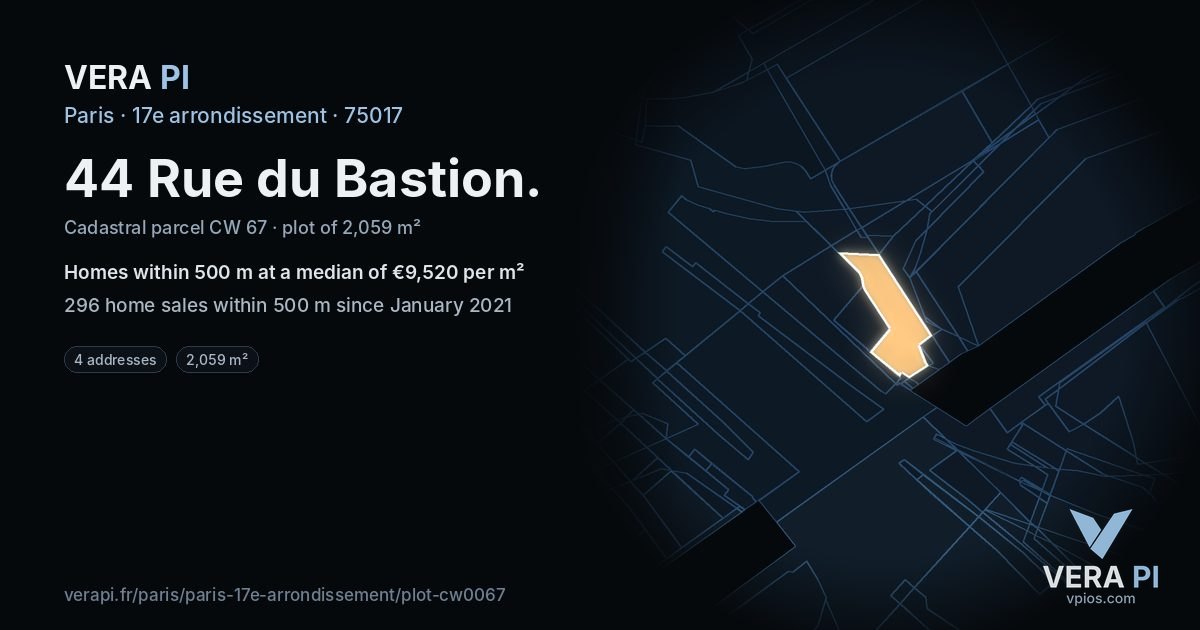 44 Rue du Bastion, 17e arrondissement at night – the plot lit, the parcels around coloured by the prices near them