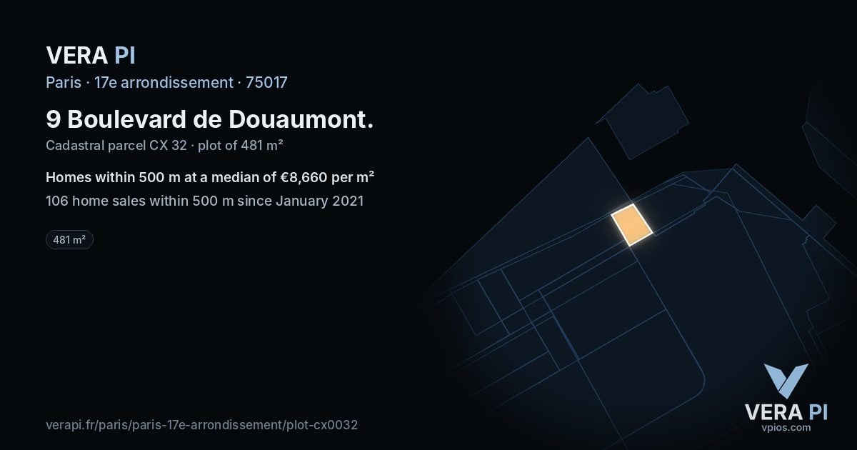 9 Boulevard de Douaumont, 17e arrondissement at night – the plot lit, the parcels around coloured by the prices near them