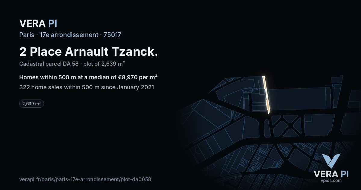 2 Place Arnault Tzanck, 17e arrondissement at night – the plot lit, the parcels around coloured by the prices near them