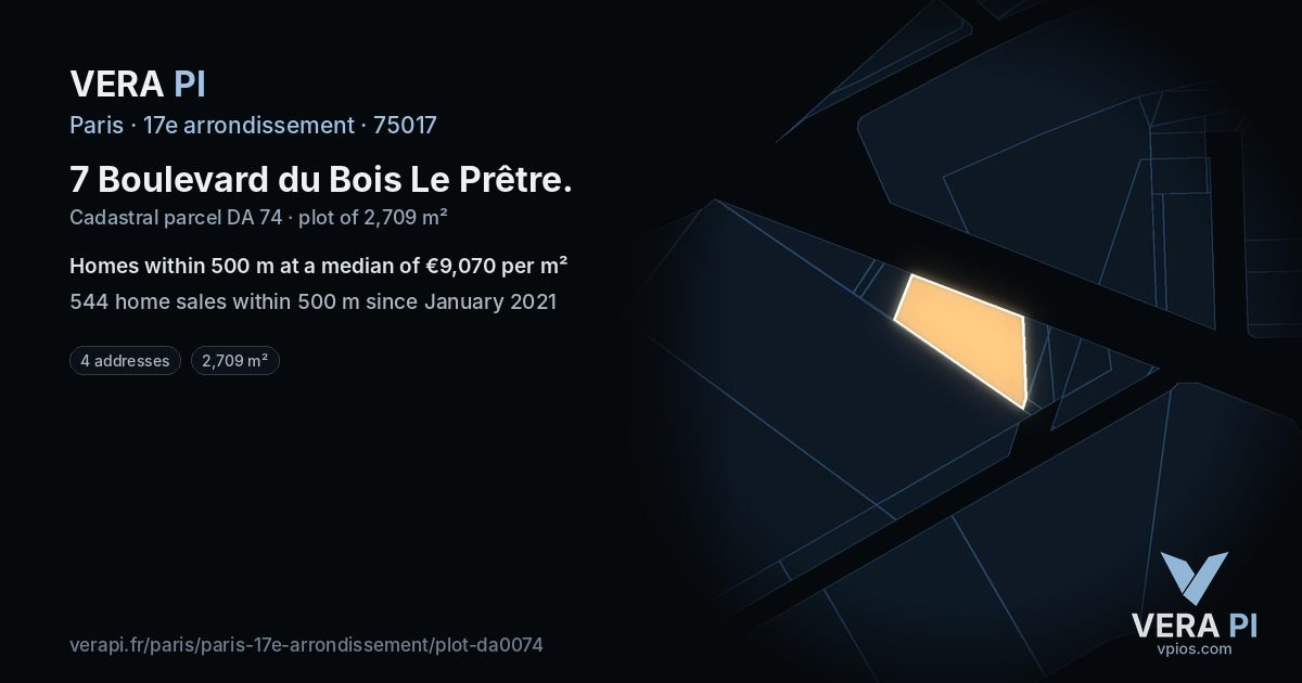 7 Boulevard du Bois Le Prêtre, 17e arrondissement at night – the plot lit, the parcels around coloured by the prices near them