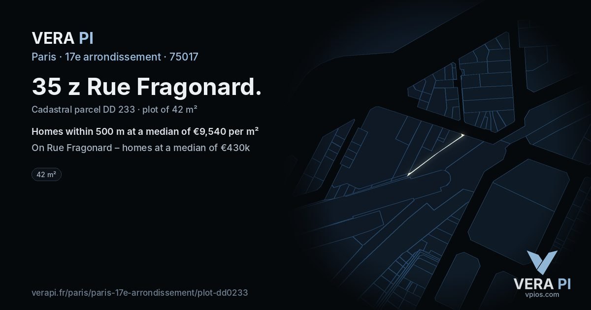 35 z Rue Fragonard, 17e arrondissement at night – the plot lit, the parcels around coloured by the prices near them