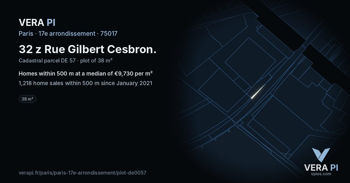 32 z Rue Gilbert Cesbron, 17e arrondissement at night – the plot lit, the parcels around coloured by the prices near them