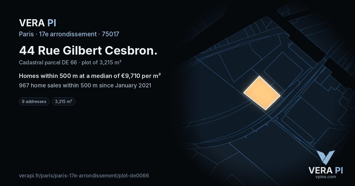 44 Rue Gilbert Cesbron, 17e arrondissement at night – the plot lit, the parcels around coloured by the prices near them