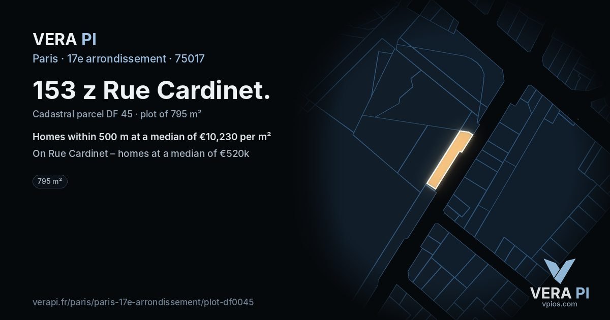 153 z Rue Cardinet, 17e arrondissement at night – the plot lit, the parcels around coloured by the prices near them