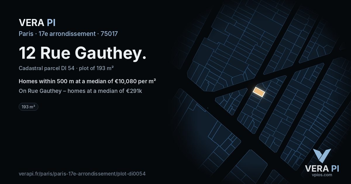12 Rue Gauthey, 17e arrondissement at night – the plot lit, the parcels around coloured by the prices near them