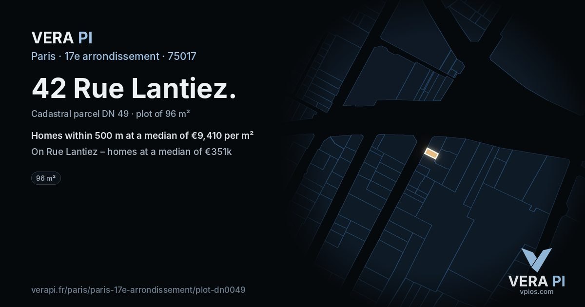 42 Rue Lantiez, 17e arrondissement at night – the plot lit, the parcels around coloured by the prices near them