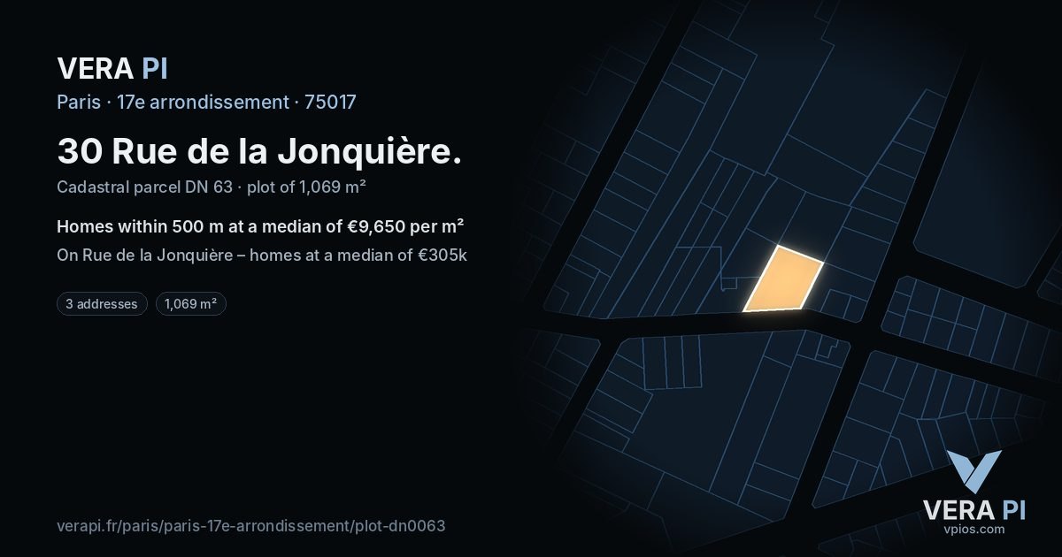 30 Rue de la Jonquière, 17e arrondissement at night – the plot lit, the parcels around coloured by the prices near them