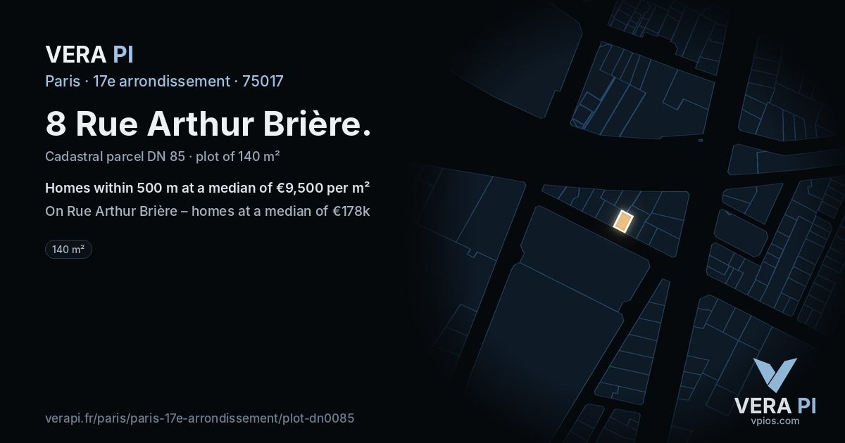 8 Rue Arthur Brière, 17e arrondissement at night – the plot lit, the parcels around coloured by the prices near them