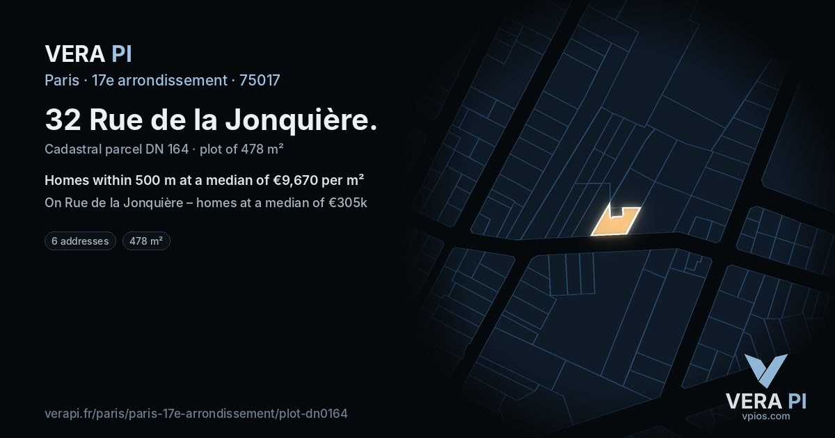 32 Rue de la Jonquière, 17e arrondissement at night – the plot lit, the parcels around coloured by the prices near them