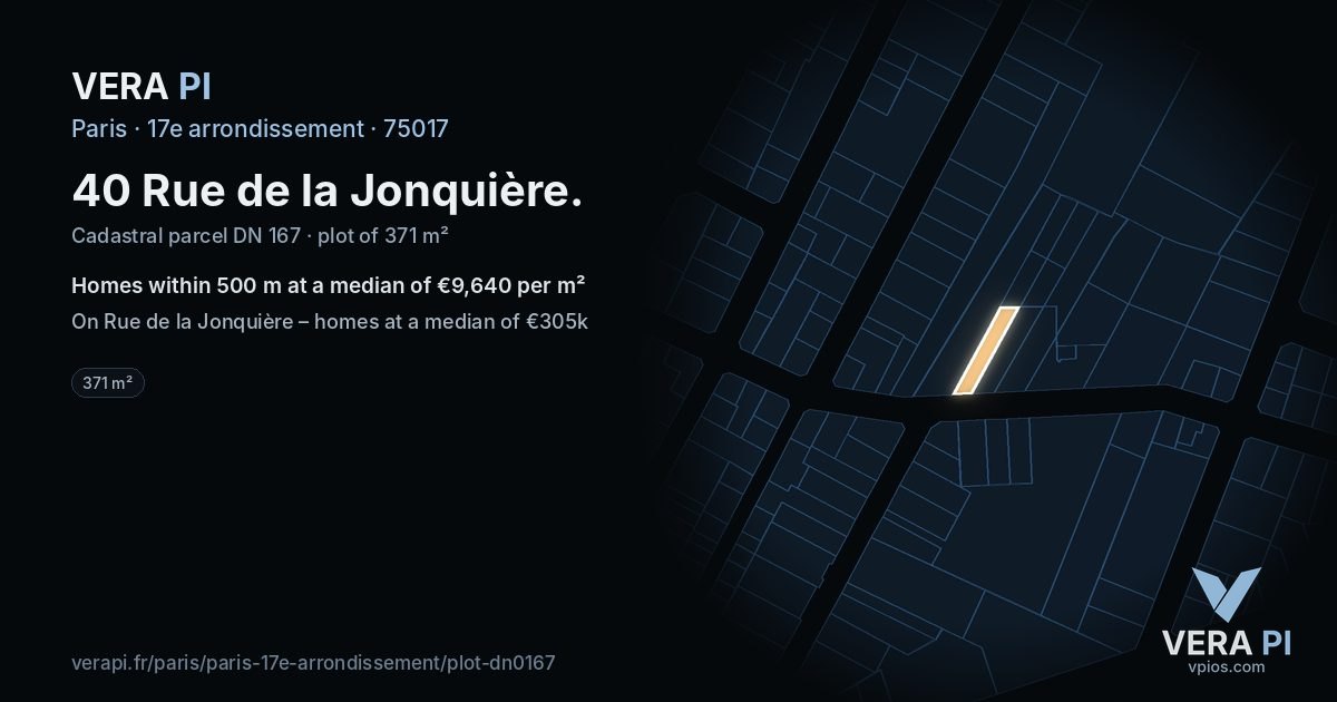 40 Rue de la Jonquière, 17e arrondissement at night – the plot lit, the parcels around coloured by the prices near them