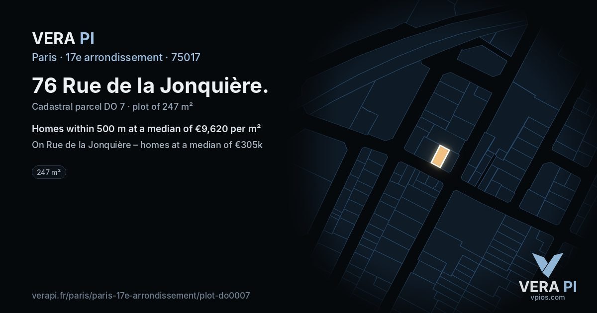 76 Rue de la Jonquière, 17e arrondissement at night – the plot lit, the parcels around coloured by the prices near them