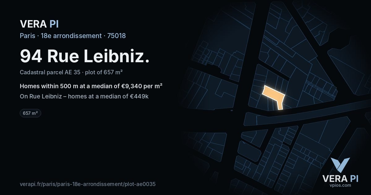 94 Rue Leibniz, 18e arrondissement at night – the plot lit, the parcels around coloured by the prices near them
