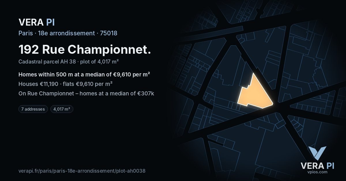 192 Rue Championnet, 18e arrondissement at night – the plot lit, the parcels around coloured by the prices near them