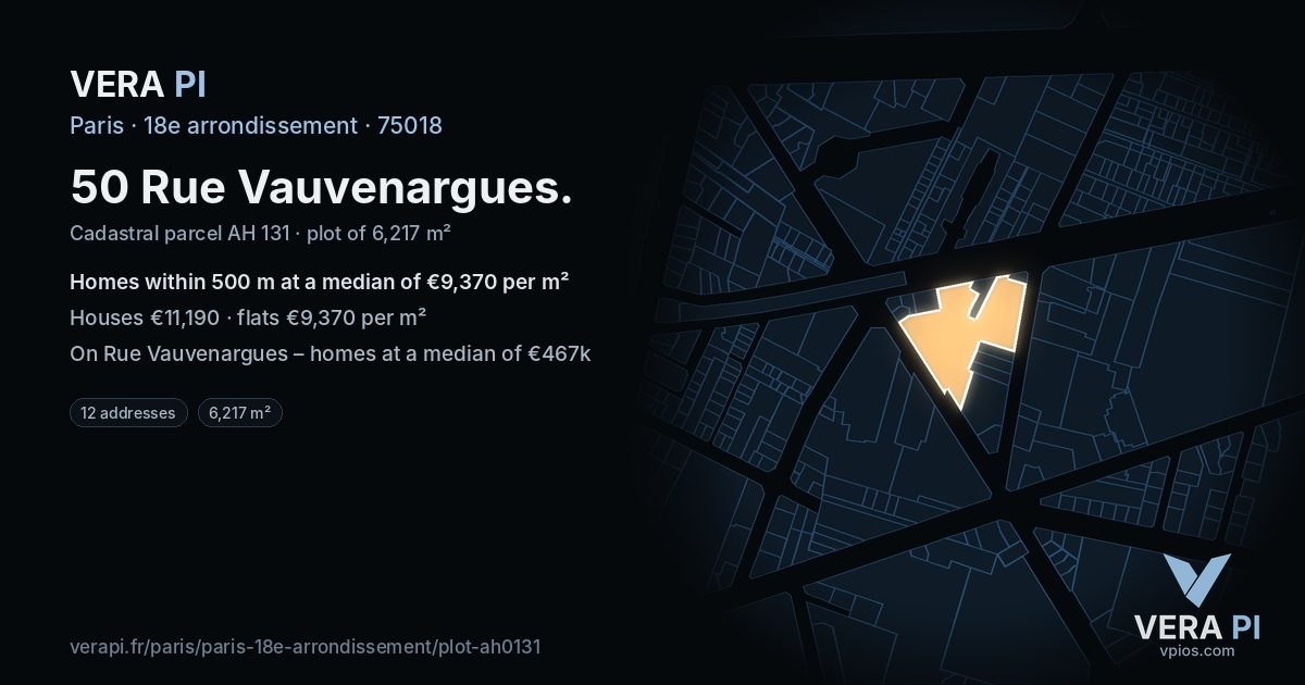 50 Rue Vauvenargues, 18e arrondissement at night – the plot lit, the parcels around coloured by the prices near them