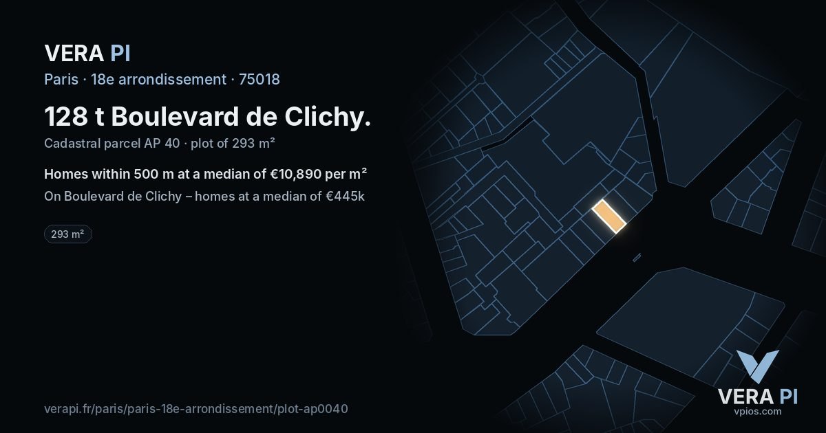 128 t Boulevard de Clichy, 18e arrondissement at night – the plot lit, the parcels around coloured by the prices near them