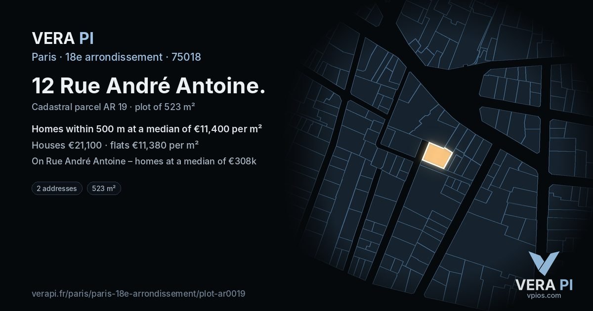 12 Rue André Antoine, 18e arrondissement at night – the plot lit, the parcels around coloured by the prices near them